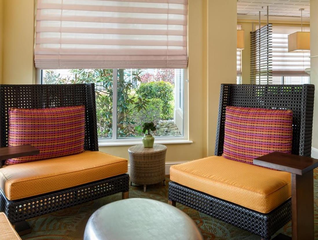 Hilton Garden Inn Newport News Extérieur photo