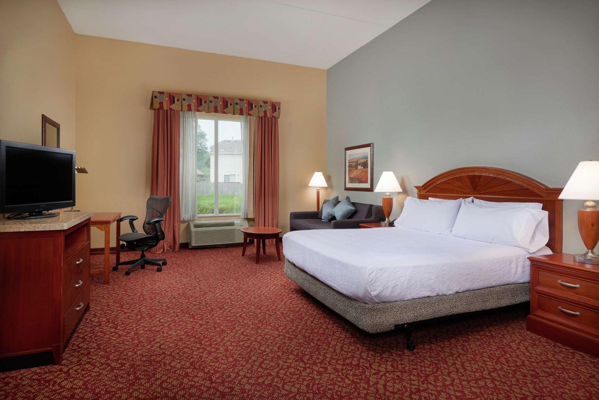 Hilton Garden Inn Newport News Extérieur photo