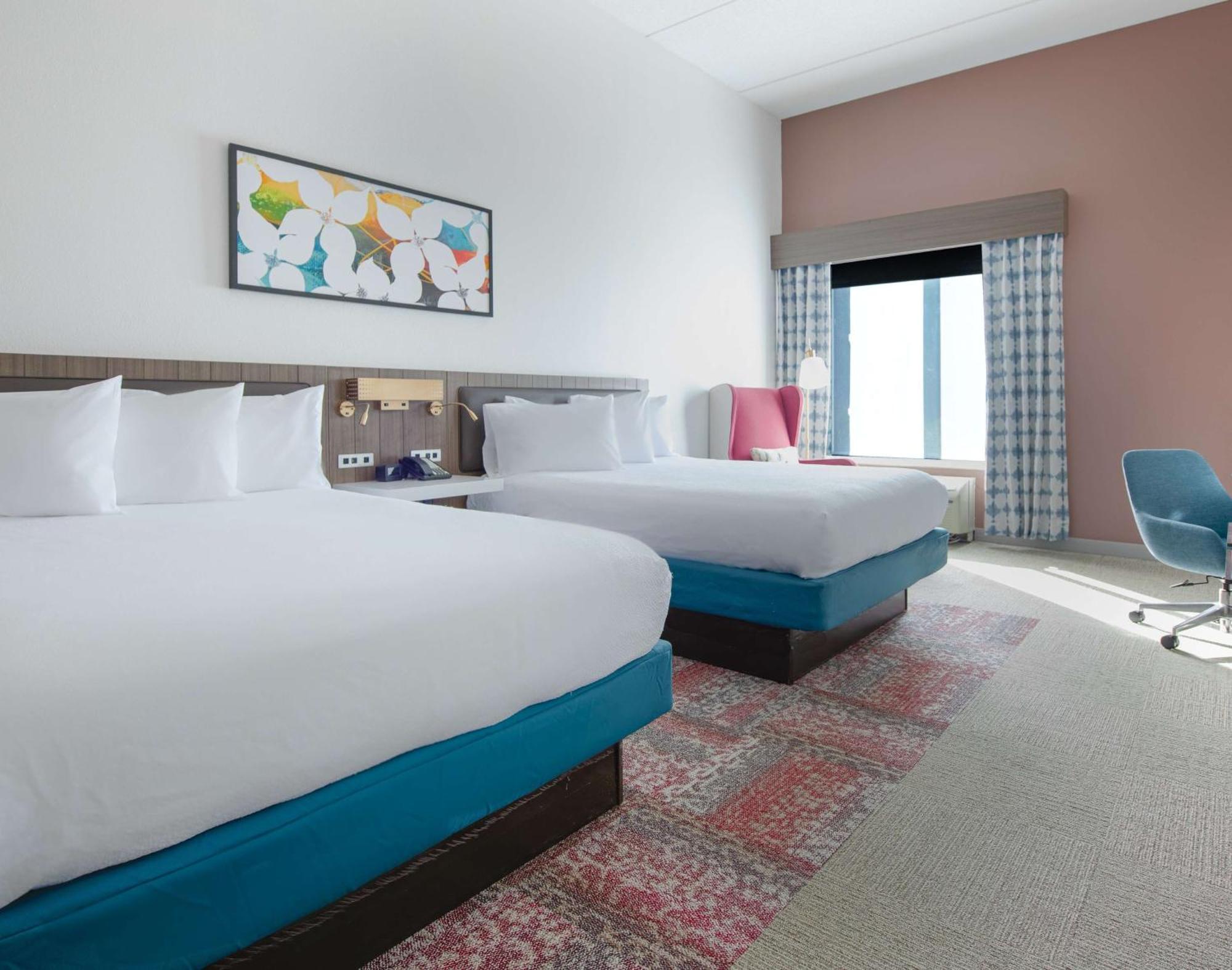 Hilton Garden Inn Newport News Extérieur photo