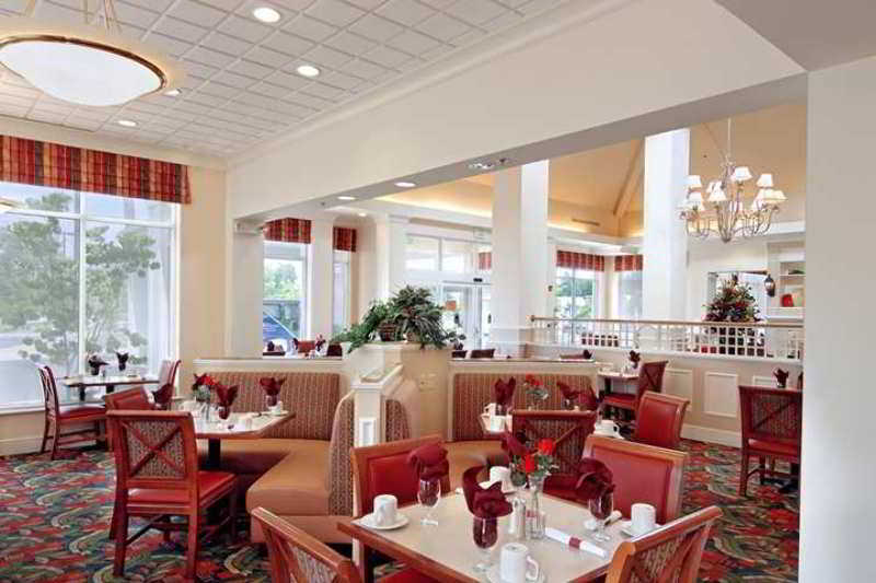 Hilton Garden Inn Newport News Extérieur photo